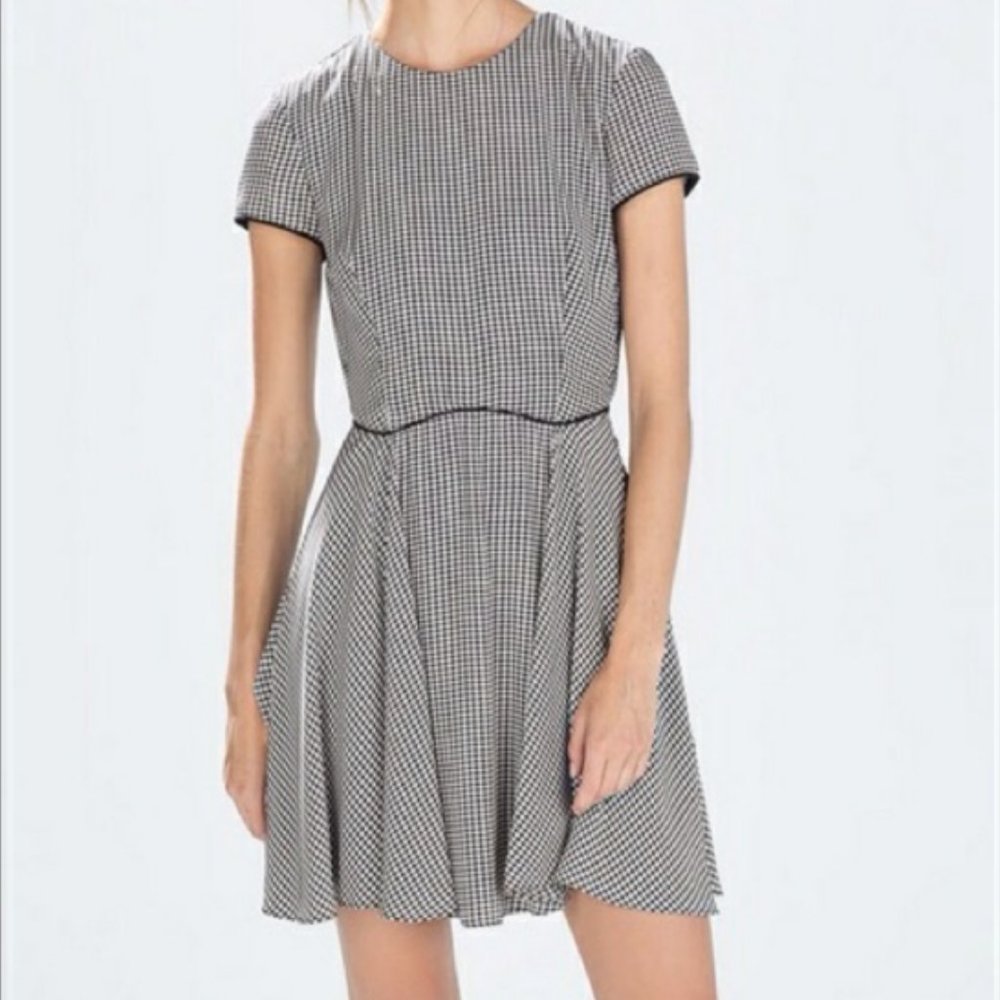 Zara Houndstooth Printed Fit & Flare Dress S